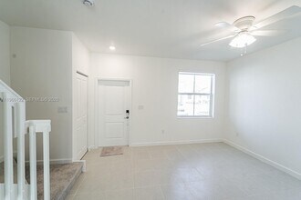 2620 SE 28th Dr in Homestead, FL - Building Photo - Building Photo