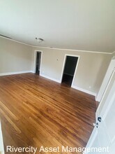 2687 Overton Crossing St in Memphis, TN - Building Photo - Building Photo