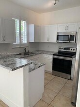 12468 SW 121st Ln in Miami, FL - Building Photo - Building Photo