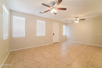 126 N 86th Ln in Tolleson, AZ - Building Photo - Building Photo