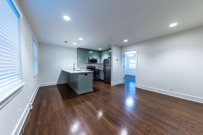 818 Fatherland St in Nashville, TN - Building Photo - Building Photo