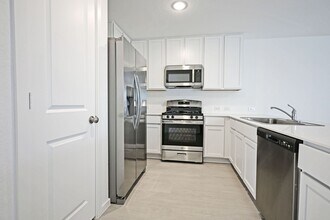 14609 Mudstone Pl in Elmendorf, TX - Building Photo - Building Photo