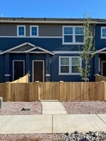 1275 NW Upas Ave in Redmond, OR - Building Photo