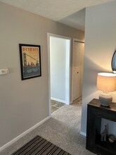 22 Keran Manor Ct in Greenwood, IN - Foto de edificio - Building Photo