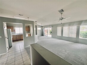 480 Elm Crest Pl in Henderson, NV - Building Photo - Building Photo