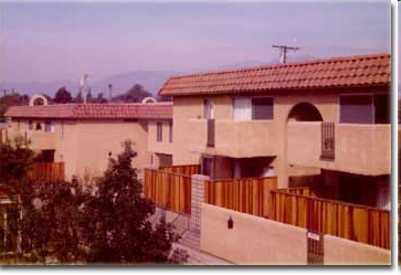 La Condesa Apartments in Alhambra, CA - Foto de edificio - Building Photo