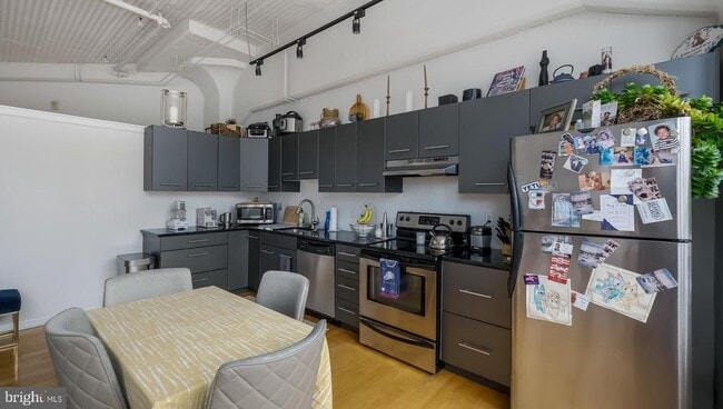 property at 2200 Arch St