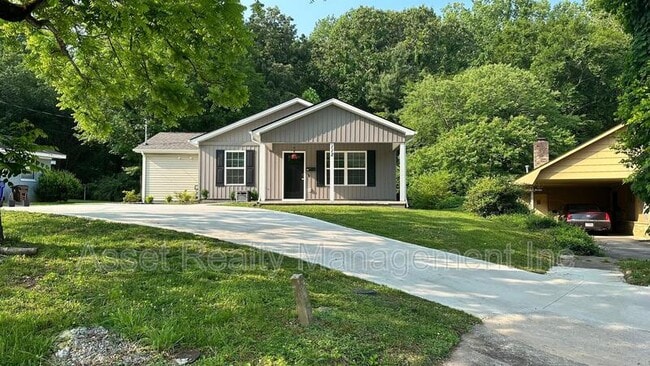 112 Bennett Ln in Oak Ridge, TN - Foto de edificio - Building Photo