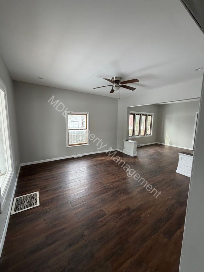 603 N Webster St in Saginaw, MI - Building Photo - Building Photo