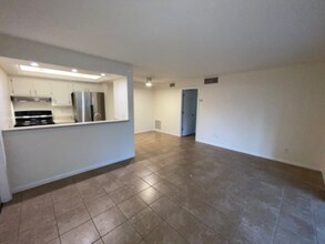 822 NW Fork Rd in Stuart, FL - Building Photo - Building Photo