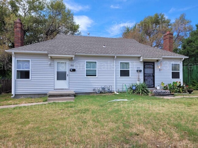 property at 2007 N Estelle St