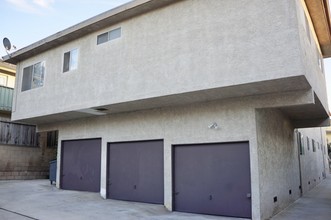 2321 Pullman Ln in Redondo Beach, CA - Building Photo - Other