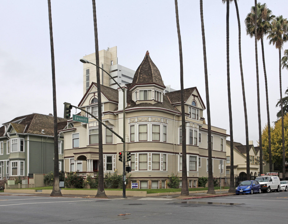 Dorchester Apartments in San Jose, CA - Foto de edificio