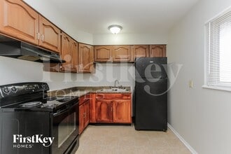 3827 Monica Ct in Indianapolis, IN - Building Photo - Building Photo