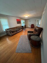 327 E Walnut St in Mankato, MN - Building Photo - Building Photo