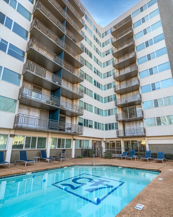 Idlewild 45 in Memphis, TN - Foto de edificio