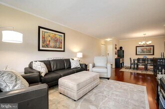 8315 N Brook Ln, Unit 604 in Bethesda, MD - Building Photo - Building Photo