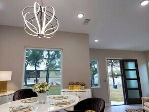 301 Knights Row in Cottonwood Shores, TX - Building Photo - Building Photo