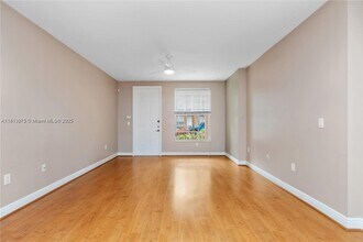 365 SW 13th St in Fort Lauderdale, FL - Building Photo - Building Photo