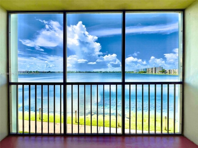 property at 109 Lake Emerald Dr