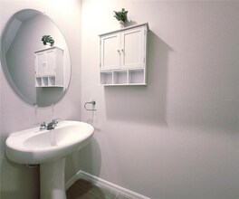 17015 Coral Key Dr in Nokomis, FL - Building Photo - Building Photo