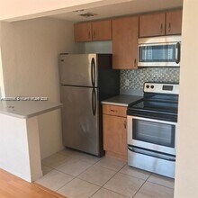 7326 Collins Ave in Miami Beach, FL - Building Photo - Building Photo