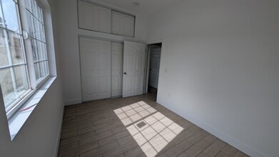 20744 Elaine Ave in Lakewood, CA - Building Photo - Building Photo