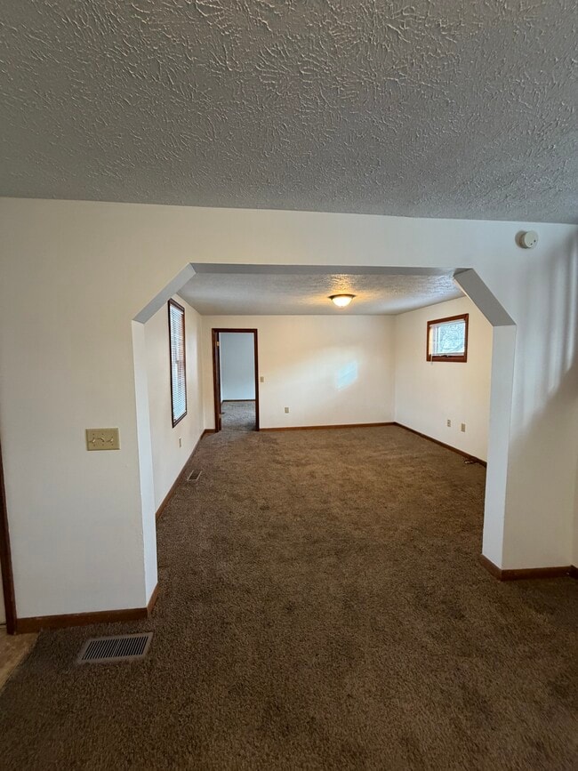 687 W Ml St in Middletown, IN - Building Photo - Building Photo