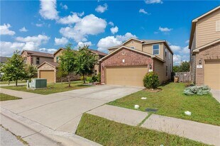 6716 Glebe Path in Austin, TX - Building Photo