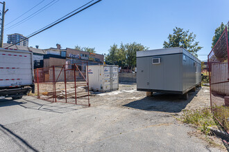 Cedar Lane in Vancouver, BC - Building Photo - Building Photo