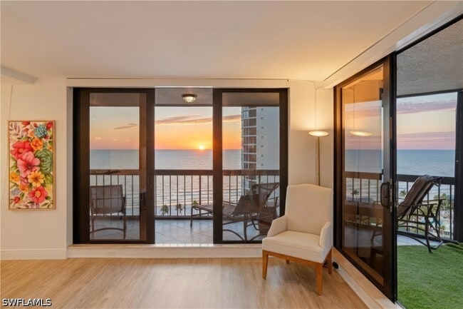 property at 4551 Gulf Shore Blvd N