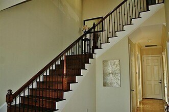 1136 Hemingway Ln in Irving, TX - Building Photo - Building Photo