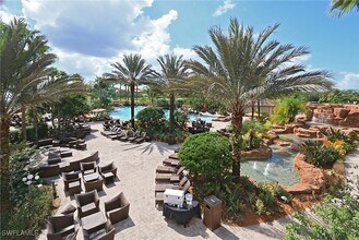 11272 Paseo Grande Blvd, Unit 5706 in Ft. Myers, FL - Building Photo - Building Photo