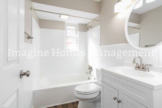 4168 Paxton Woods Ln in Cincinnati, OH - Building Photo - Building Photo