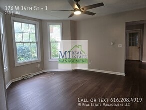 176 W 14th St in Holland, MI - Building Photo - Building Photo
