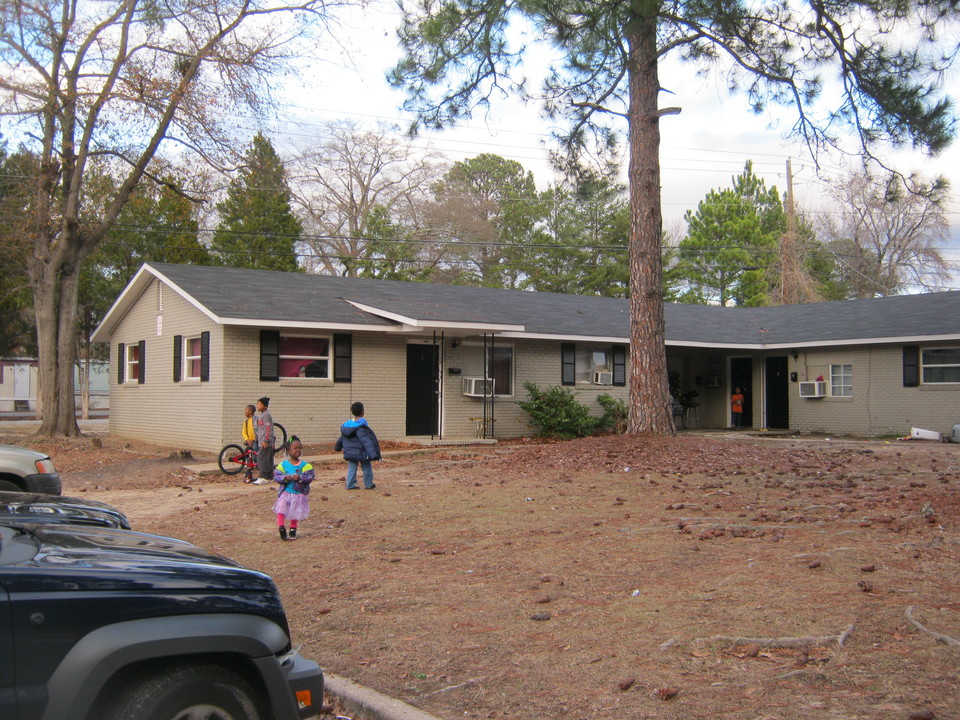 4158 Old Cusseta Rd in Columbus, GA - Foto de edificio