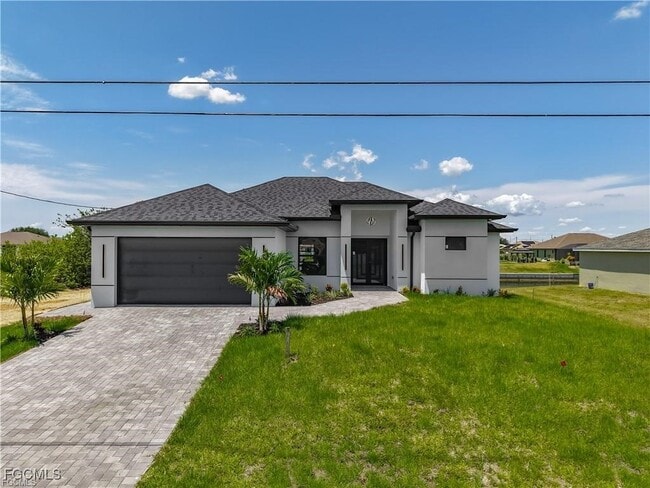 property at 323 NE 19th Terrace