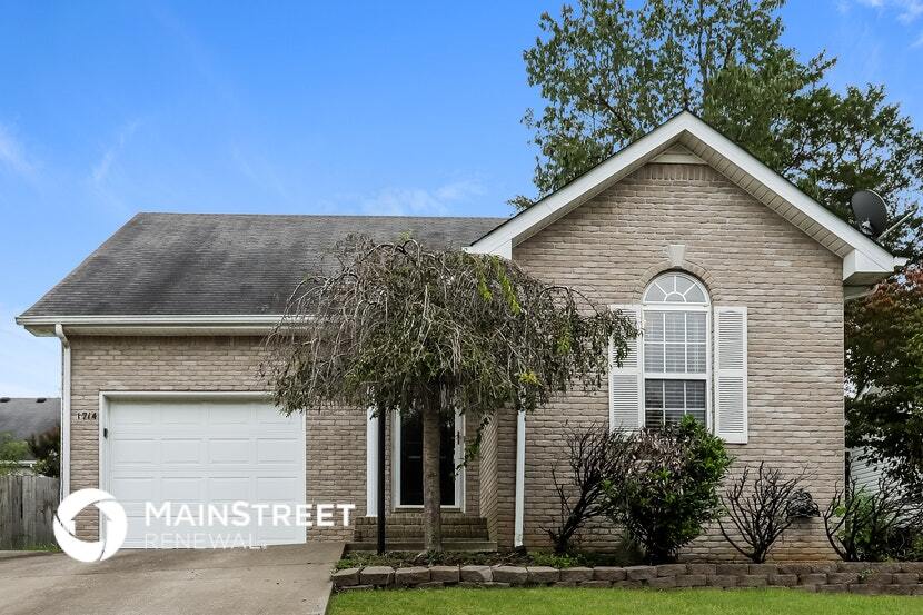 1714 N Cove in Murfreesboro, TN - Foto de edificio