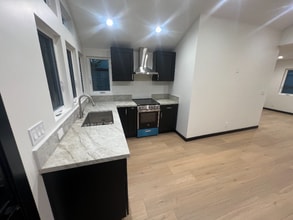 1405-1405 Crenshaw Blvd in Los Angeles, CA - Building Photo - Building Photo