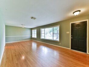 9230 Bassoon Dr in Houston, TX - Building Photo - Building Photo