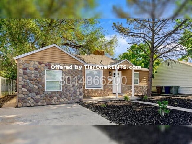 32 Grove Ave in Salt Lake City, UT - Foto de edificio - Building Photo