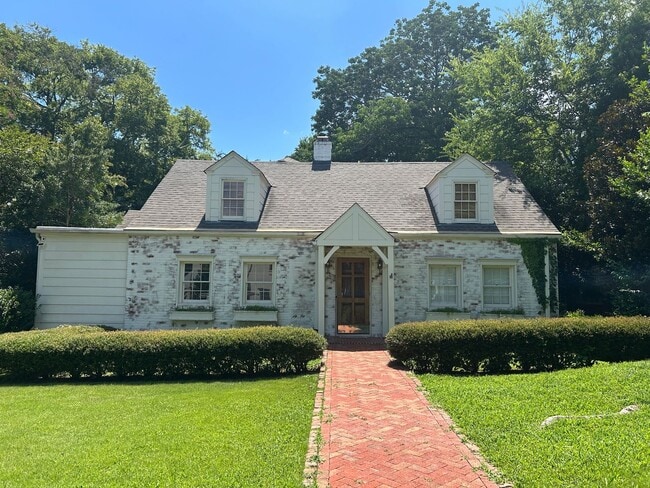 property at 12 Montevallo Terrace