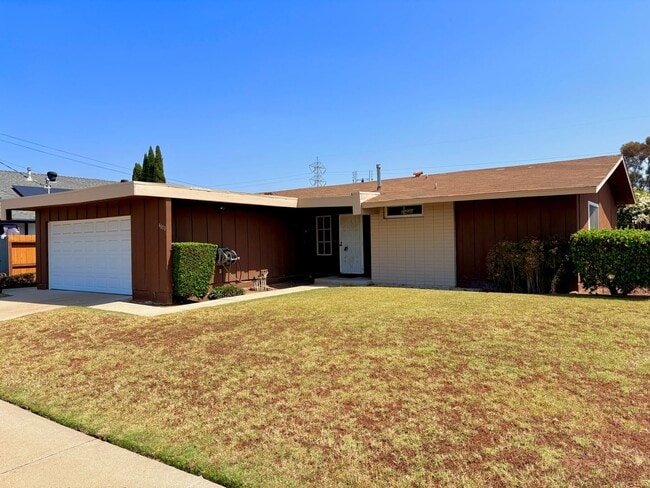 property at 4653 Berwick Dr