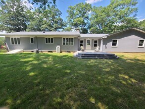 426 S County Trail in Exeter, RI - Building Photo - Building Photo