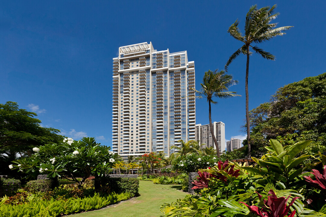 1551 Ala Wai Blvd, Unit 1905 in Honolulu, HI - Foto de edificio