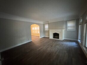 3040 Fullerton Ave in Detroit, MI - Building Photo - Building Photo