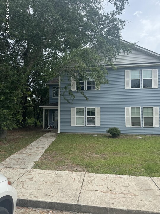 228 Jordan in Wilmington, NC - Building Photo