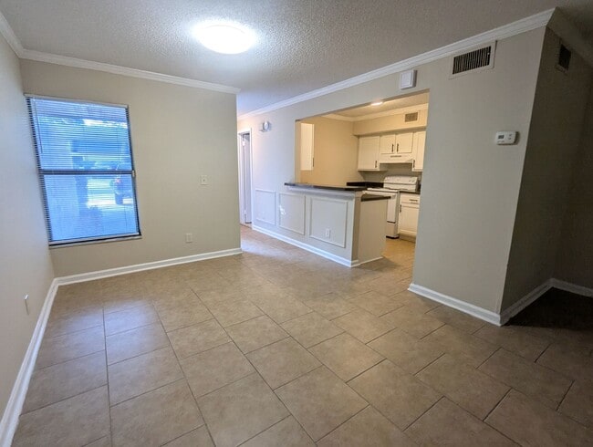 8538 Pineverde Ln in Jacksonville, FL - Building Photo - Building Photo