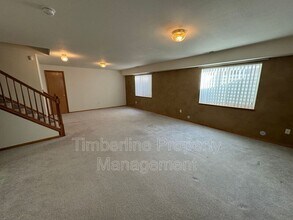 4210 Golf Club Dr in Colorado Springs, CO - Building Photo - Building Photo