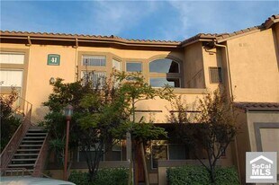 19431 Rue De Valore in Lake Forest, CA - Building Photo